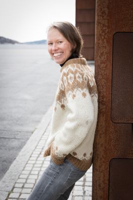 Liia-Maria Raippalinna Anne Kalliolan kuvaamana