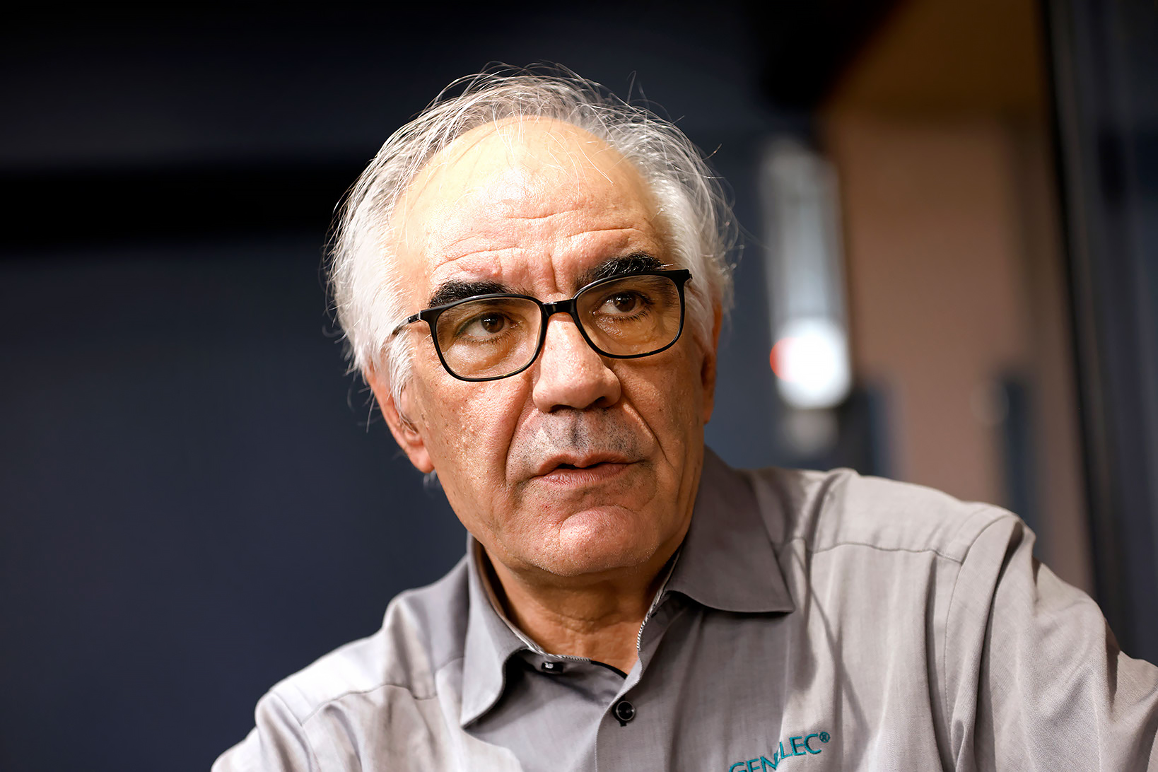 Siamäk Naghian.