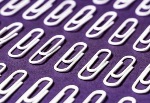 Clamps. Photo: Mart Production / Pexels 